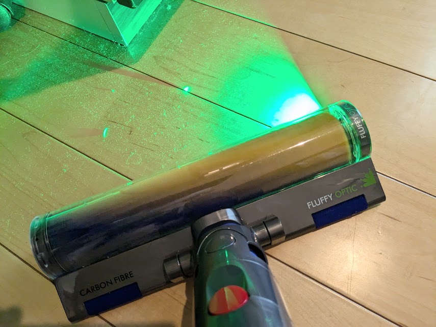 コードレス掃除機
Dyson V12 Detect Slim Fluffy (SV46 FF)
LED